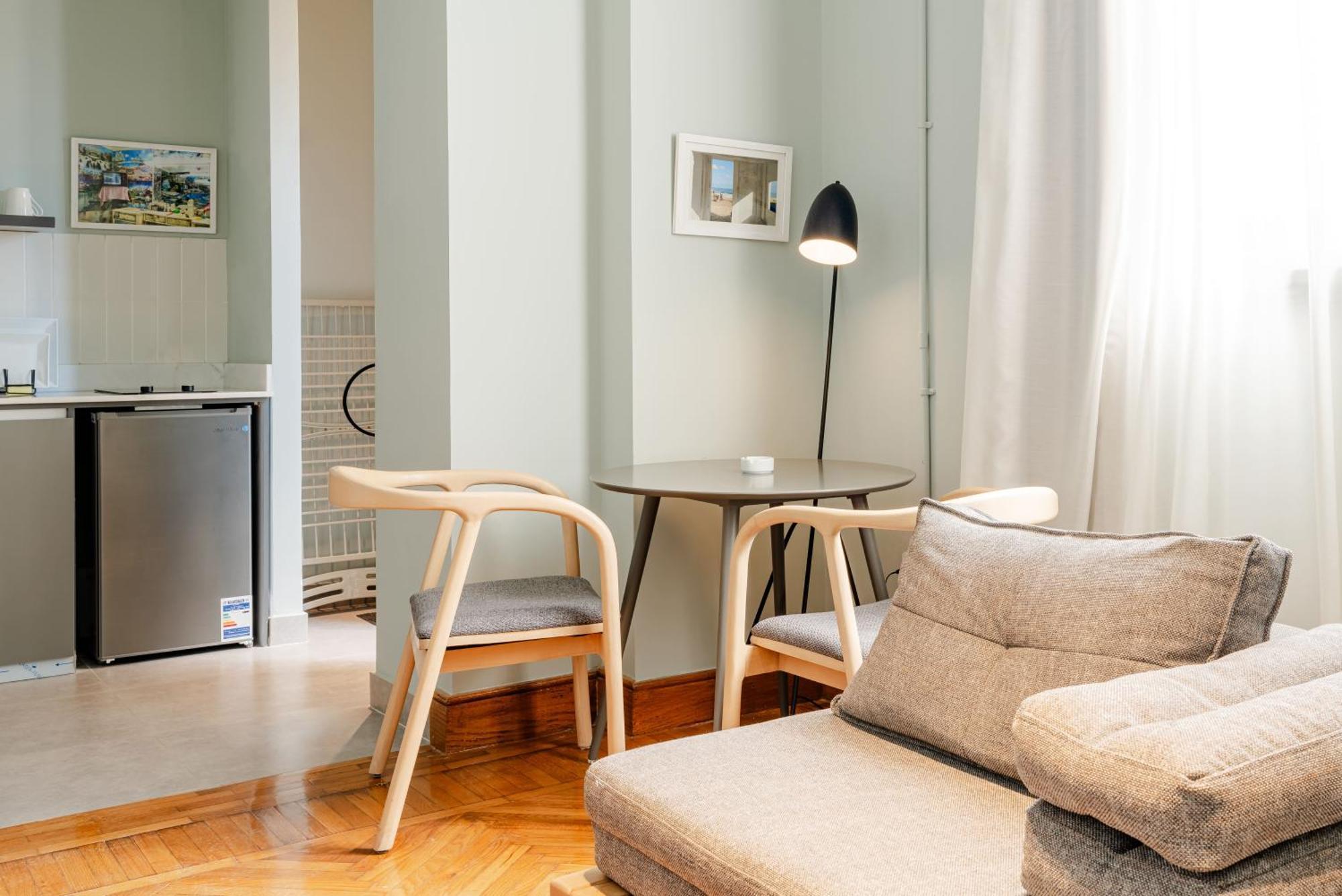Grey L Studio Apartments Downtown Alexandria Menasce House Dış mekan fotoğraf