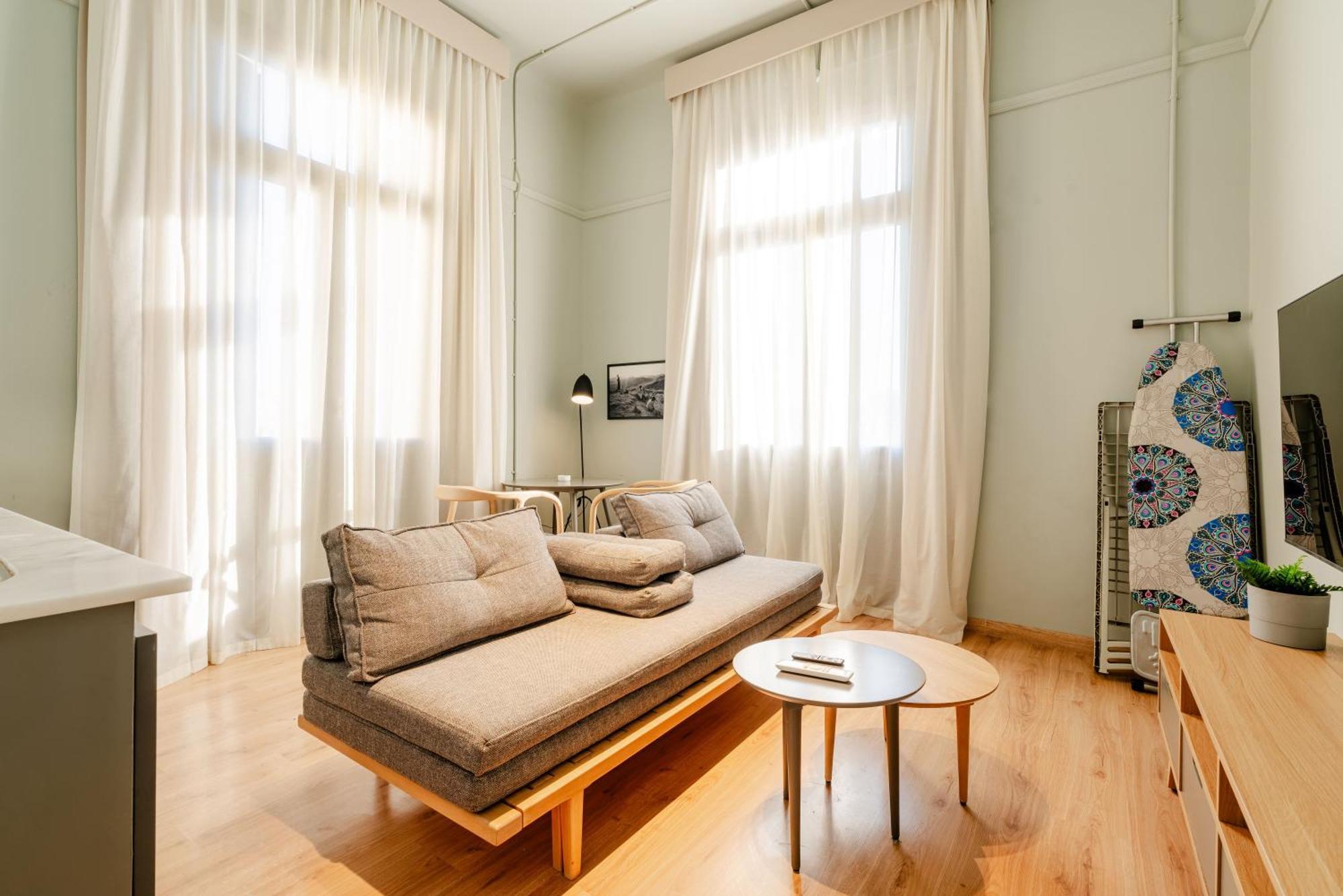 Grey L Studio Apartments Downtown Alexandria Menasce House Dış mekan fotoğraf